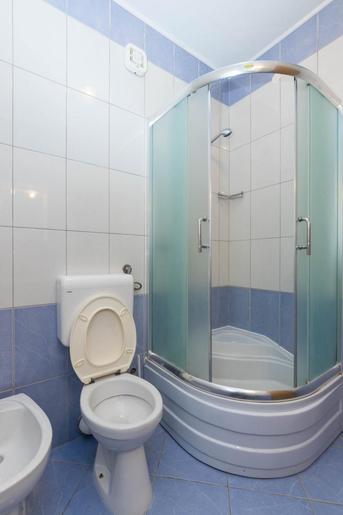 Apartments Cipetic Kaštela エクステリア 写真