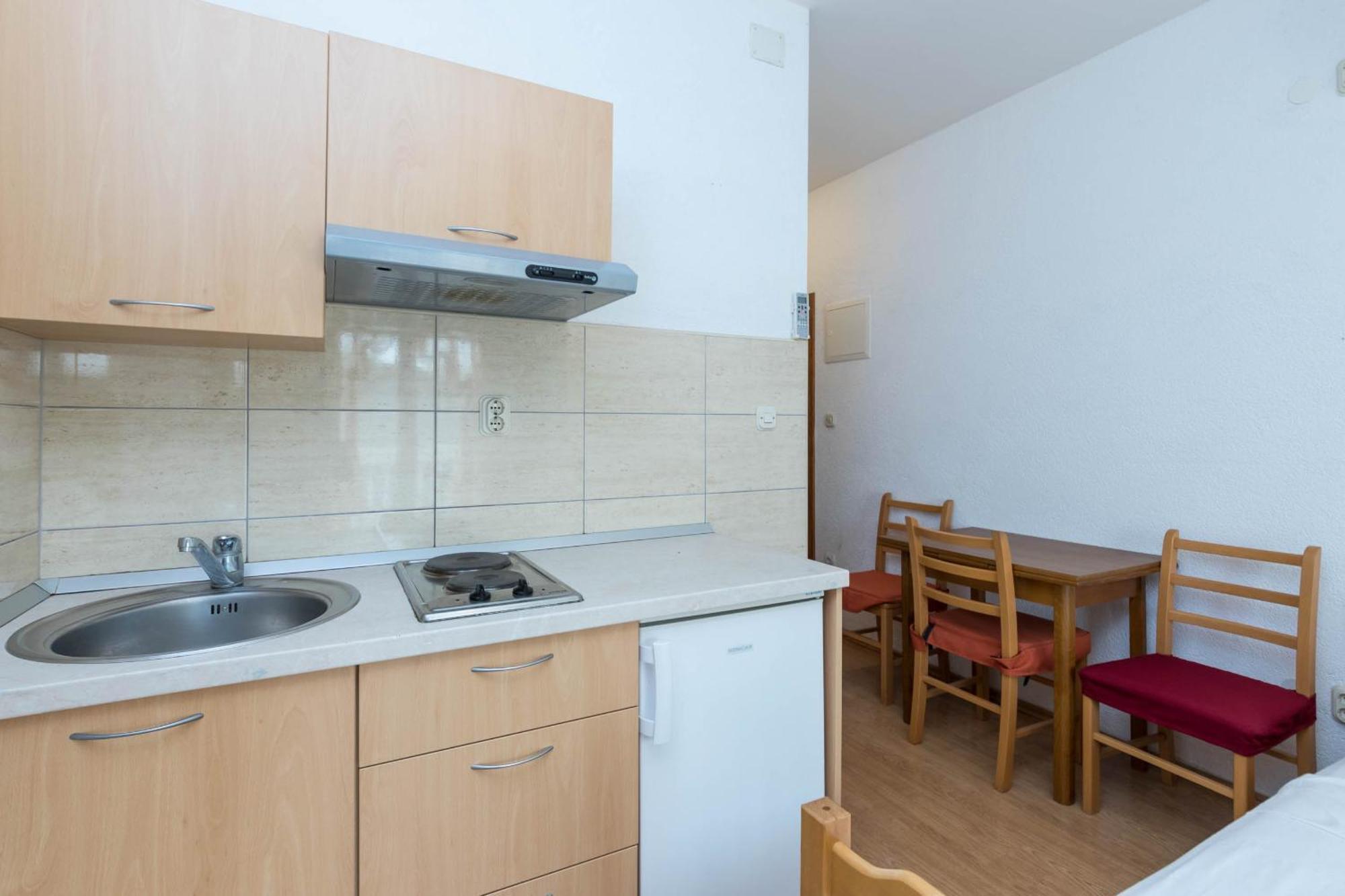 Apartments Cipetic Kaštela エクステリア 写真